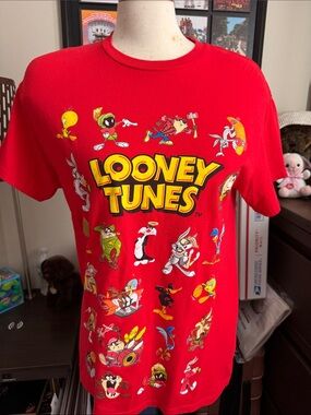 Warner Bros. Looney Tunes Red Tee with Yellow Logo